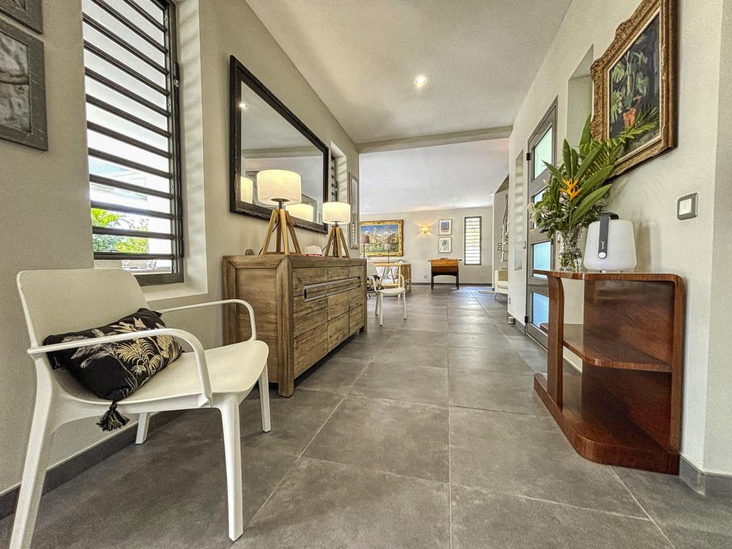 13.Location villa 3 chambres piscine Saint François Guadeloupe_Couloir